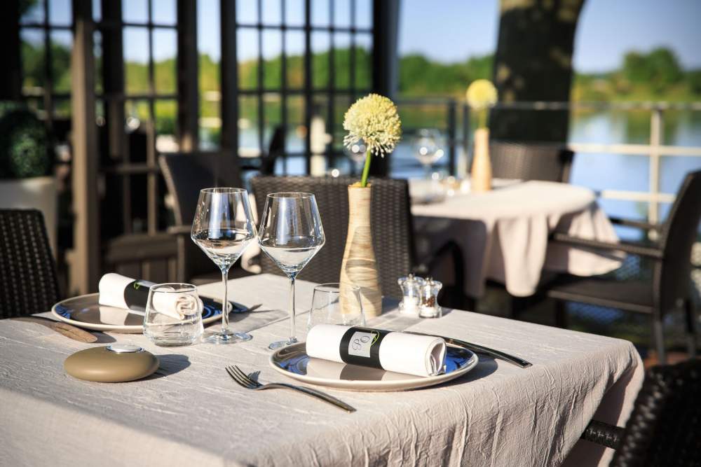 Galerie Photos · Restaurant Gastronomique Le Poisson d'Or à Mâcon