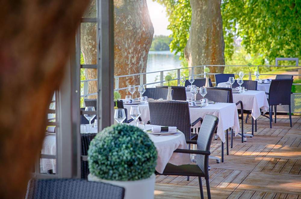Galerie Photos · Restaurant Gastronomique Le Poisson d'Or à Mâcon